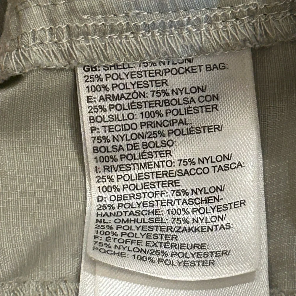 The North Face Aphrodite 2.0